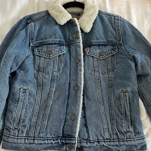 Levi’s Jean Jacket with Sherpa Material Inside